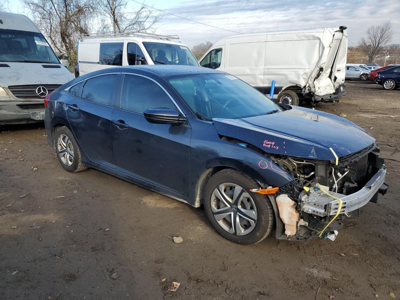 2017 HONDA CIVIC LX - Image 4