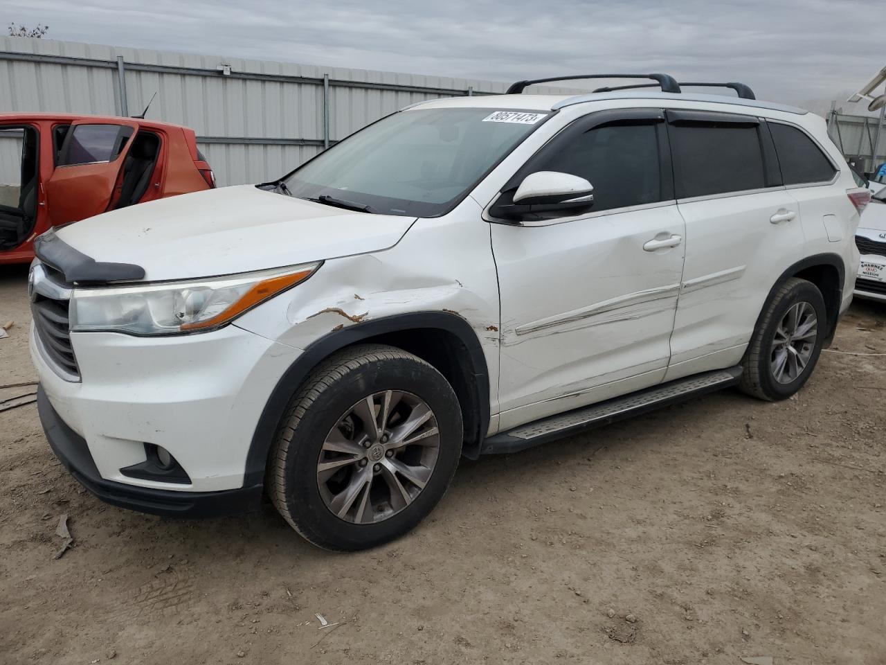 2015 TOYOTA HIGHLANDER car image