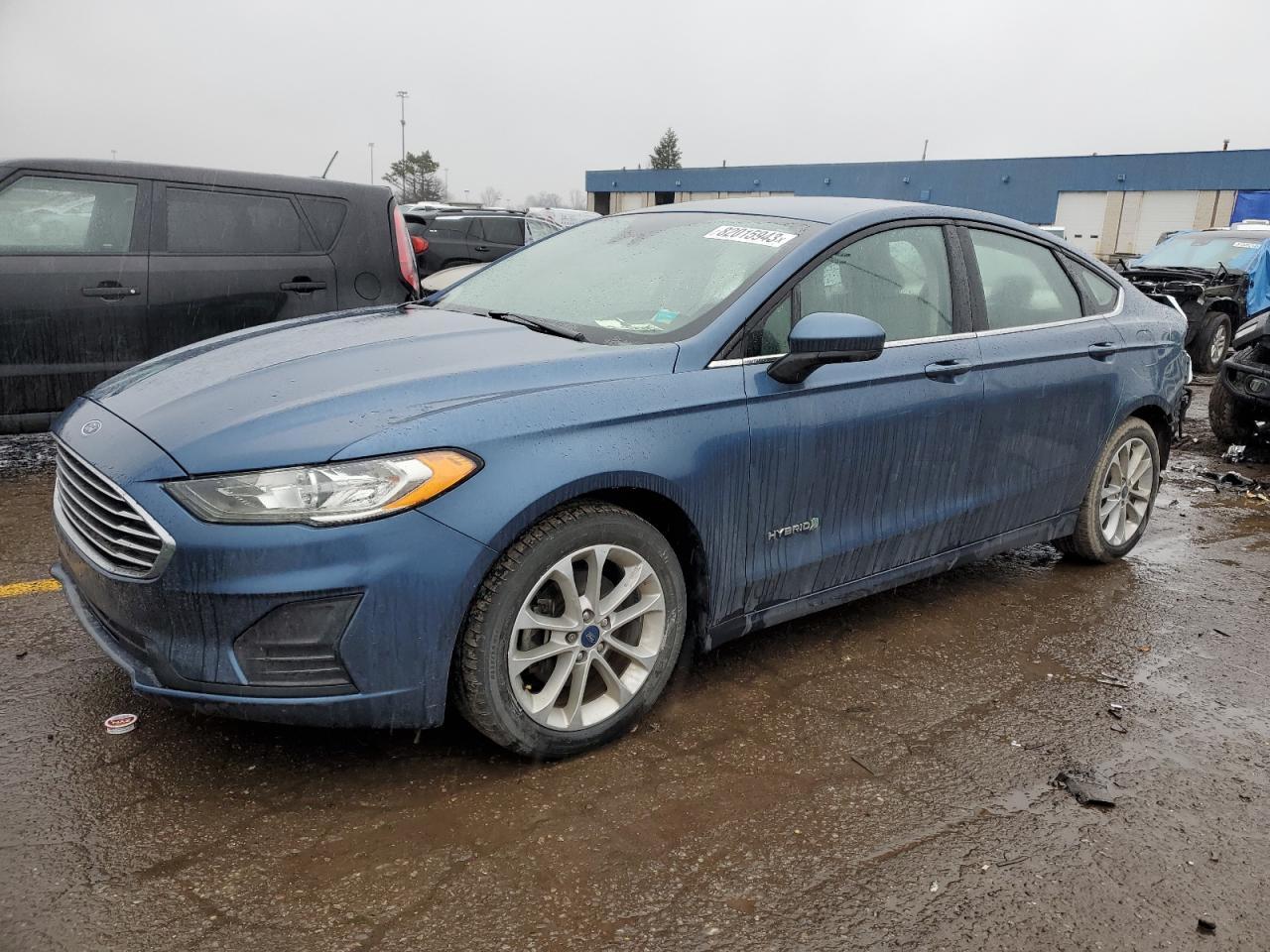 2019 FORD FUSION SE car image