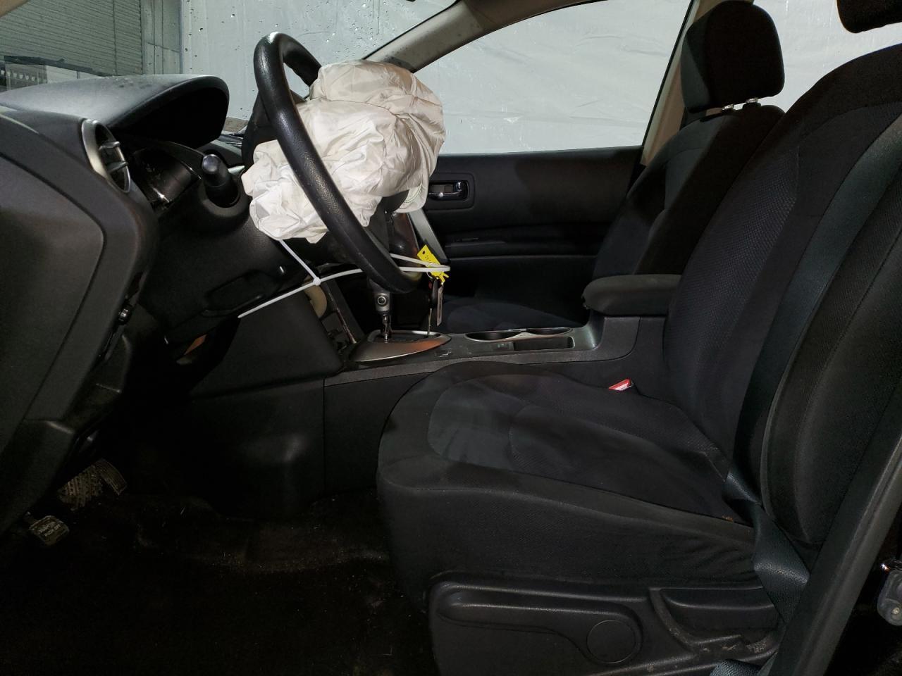 2013 NISSAN ROGUE S - Фото 7