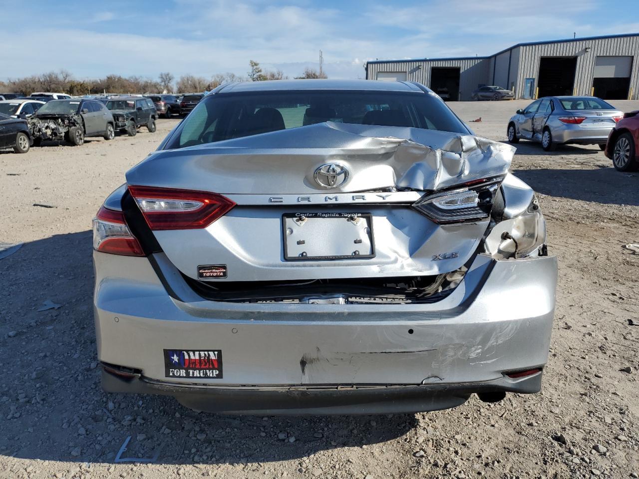 2018 TOYOTA CAMRY L - Image 6