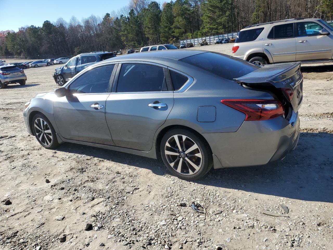 2017 NISSAN ALTIMA 2.5 - Image 2