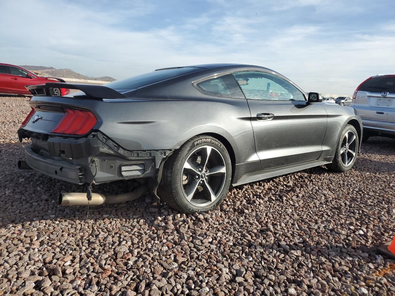2018 FORD MUSTANG - Фото 3