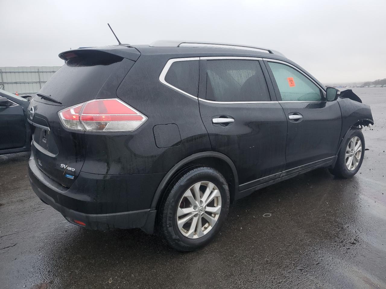 2015 NISSAN ROGUE S - Фото 3