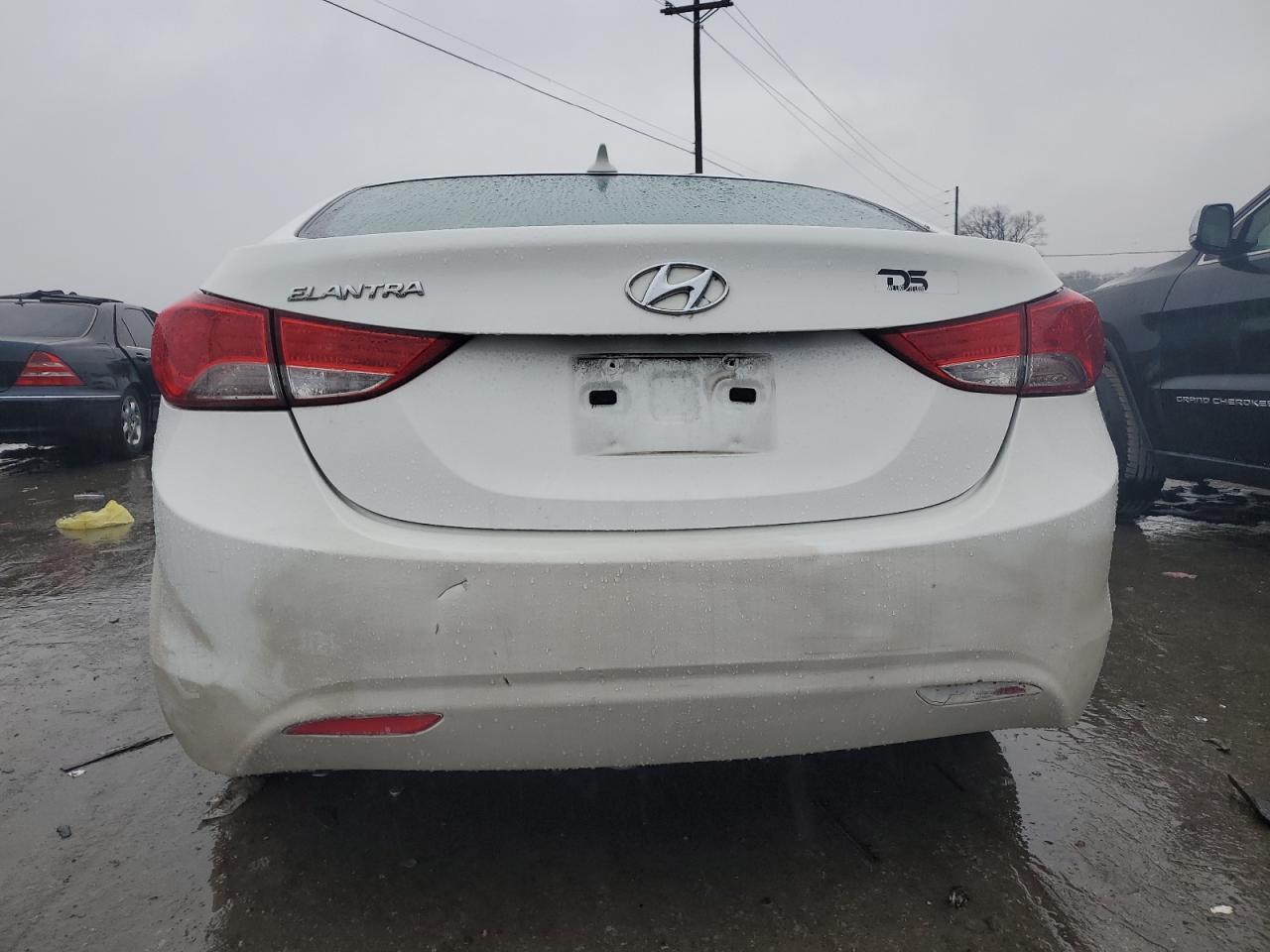 2013 HYUNDAI ELANTRA GL - Image 6
