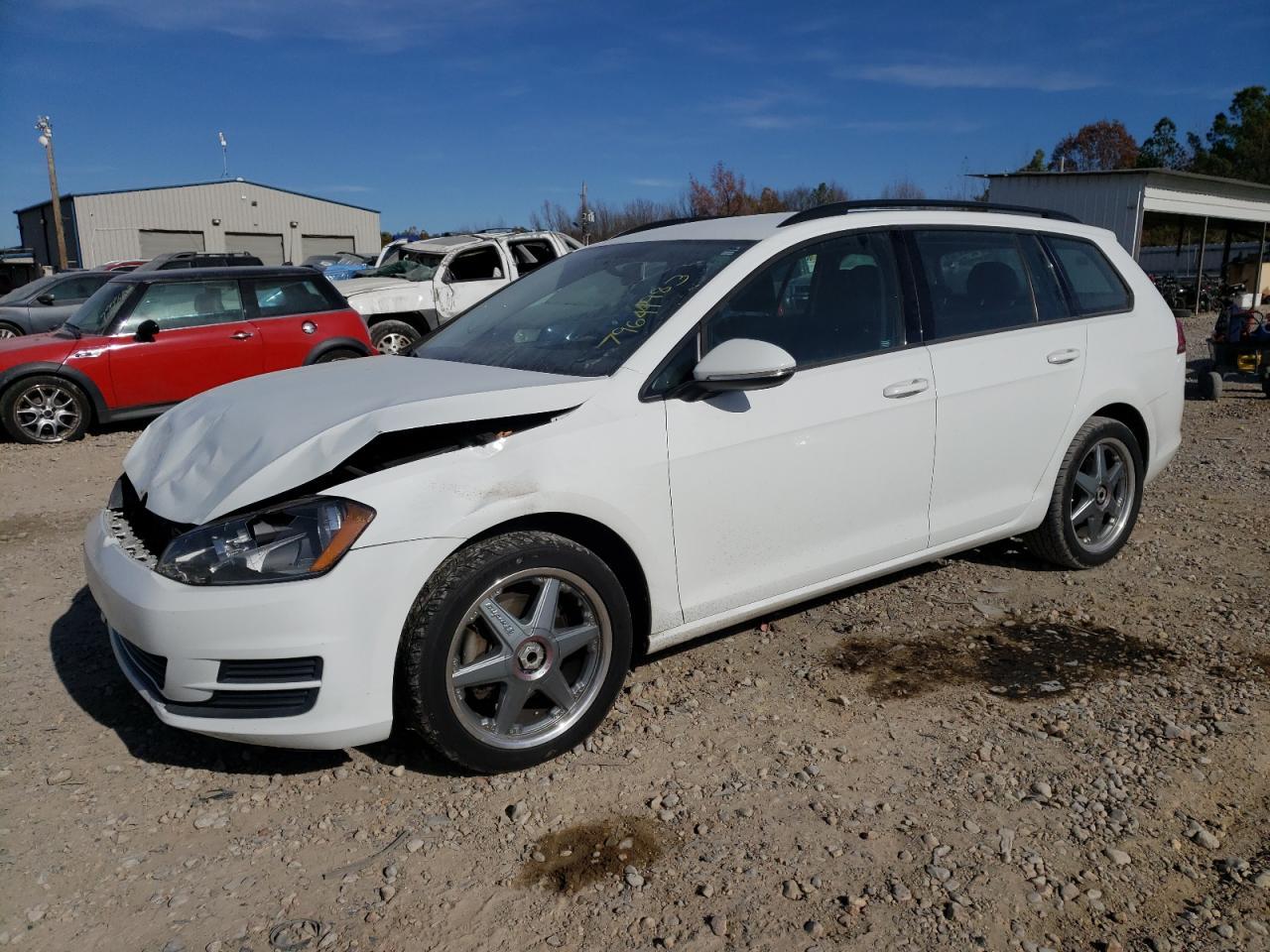 2015 VOLKSWAGEN GOLF SPORT