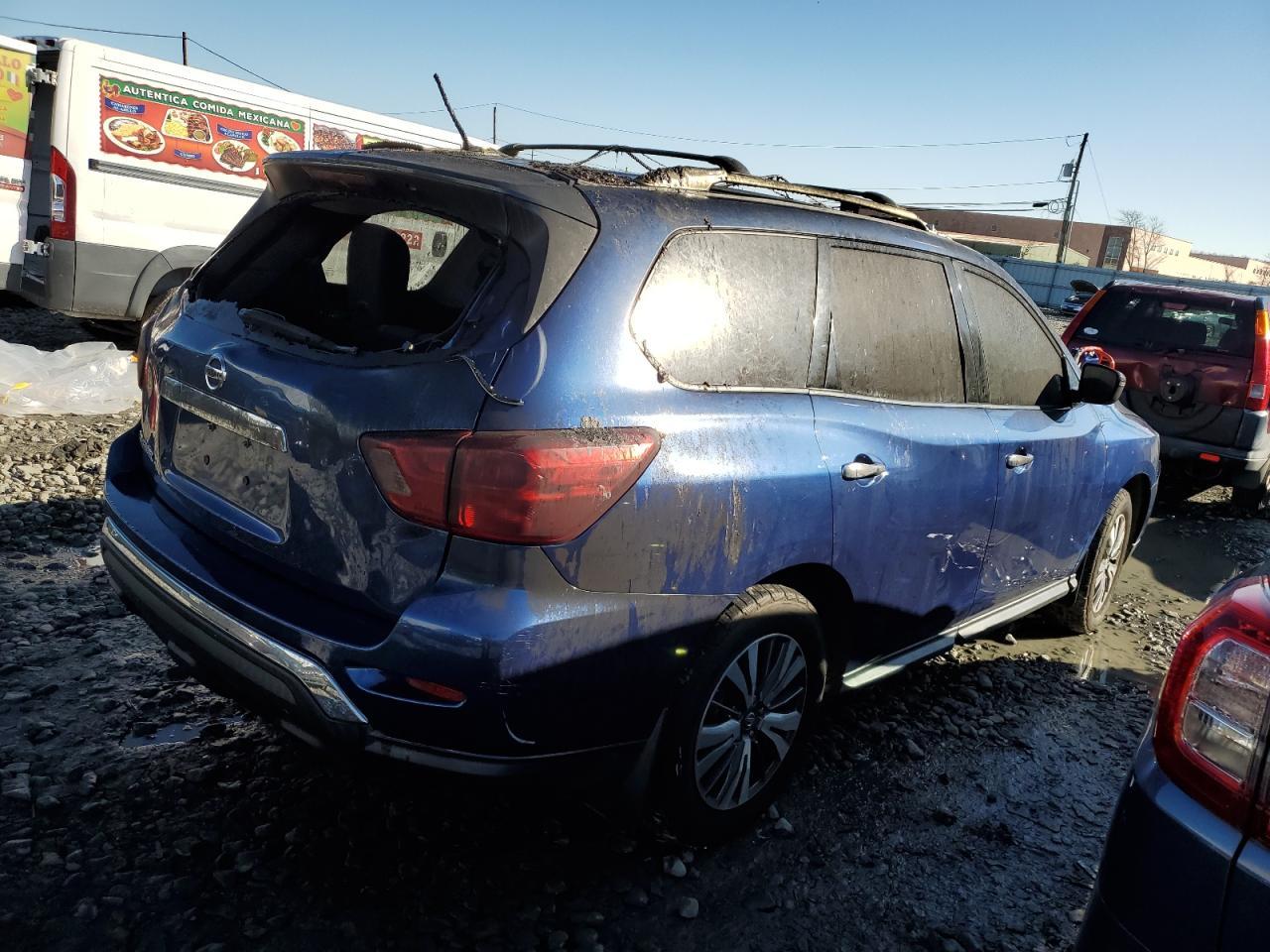 2017 NISSAN PATHFINDER - Image 3