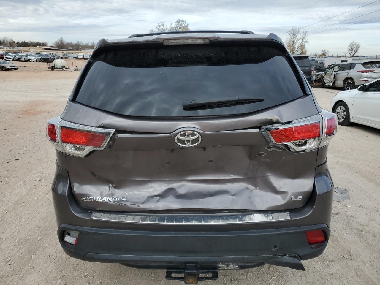 2015 TOYOTA HIGHLANDER - Image 6