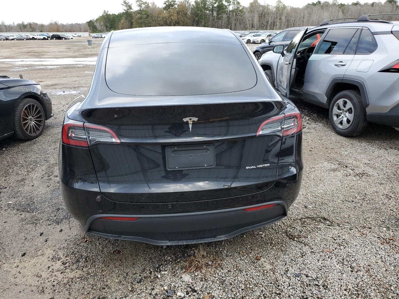2023 TESLA MODEL Y - Image 6