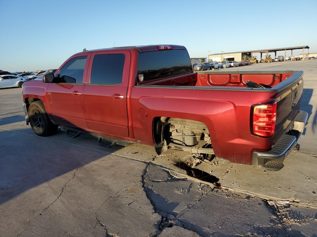2016 CHEVROLET SILVERADO - Фото 2