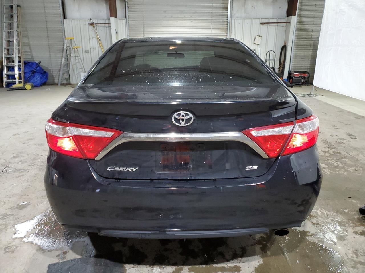2016 TOYOTA CAMRY LE - Фото 6