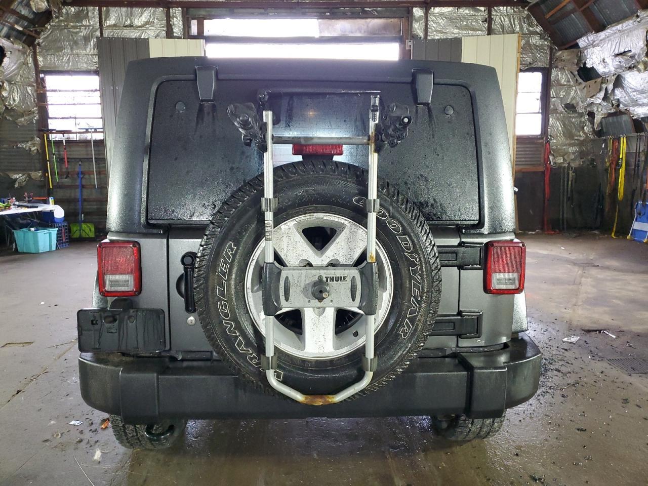 2017 JEEP WRANGLER U - Фото 6