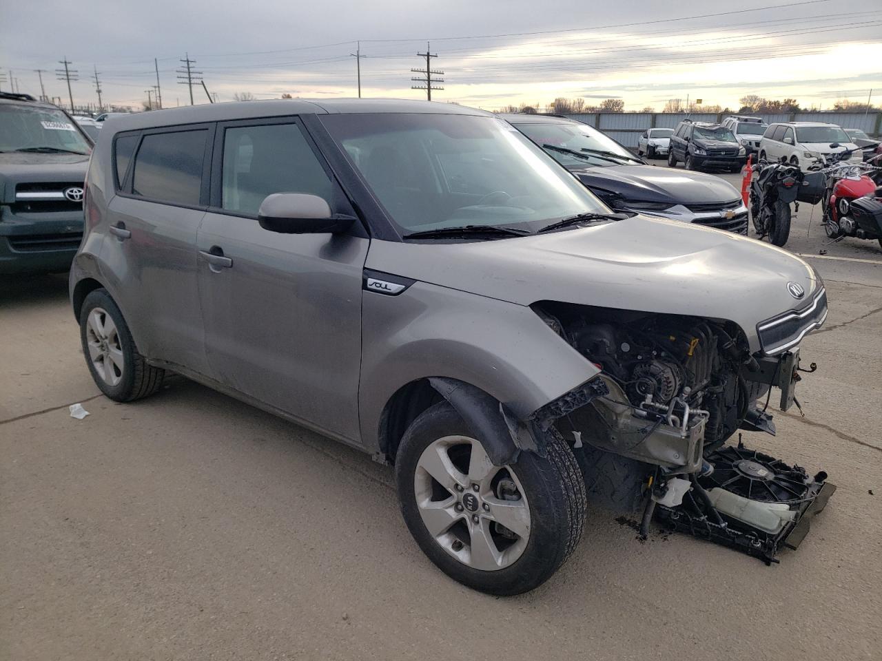 2019 KIA SOUL - Фото 4