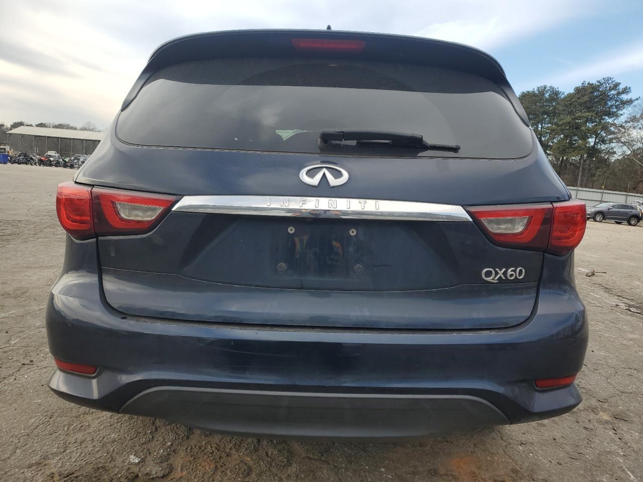 2017 INFINITI QX60 - Image 6