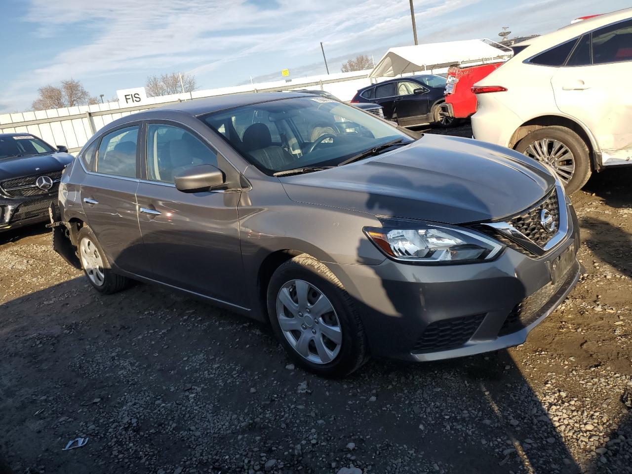 2016 NISSAN SENTRA S - Фото 4