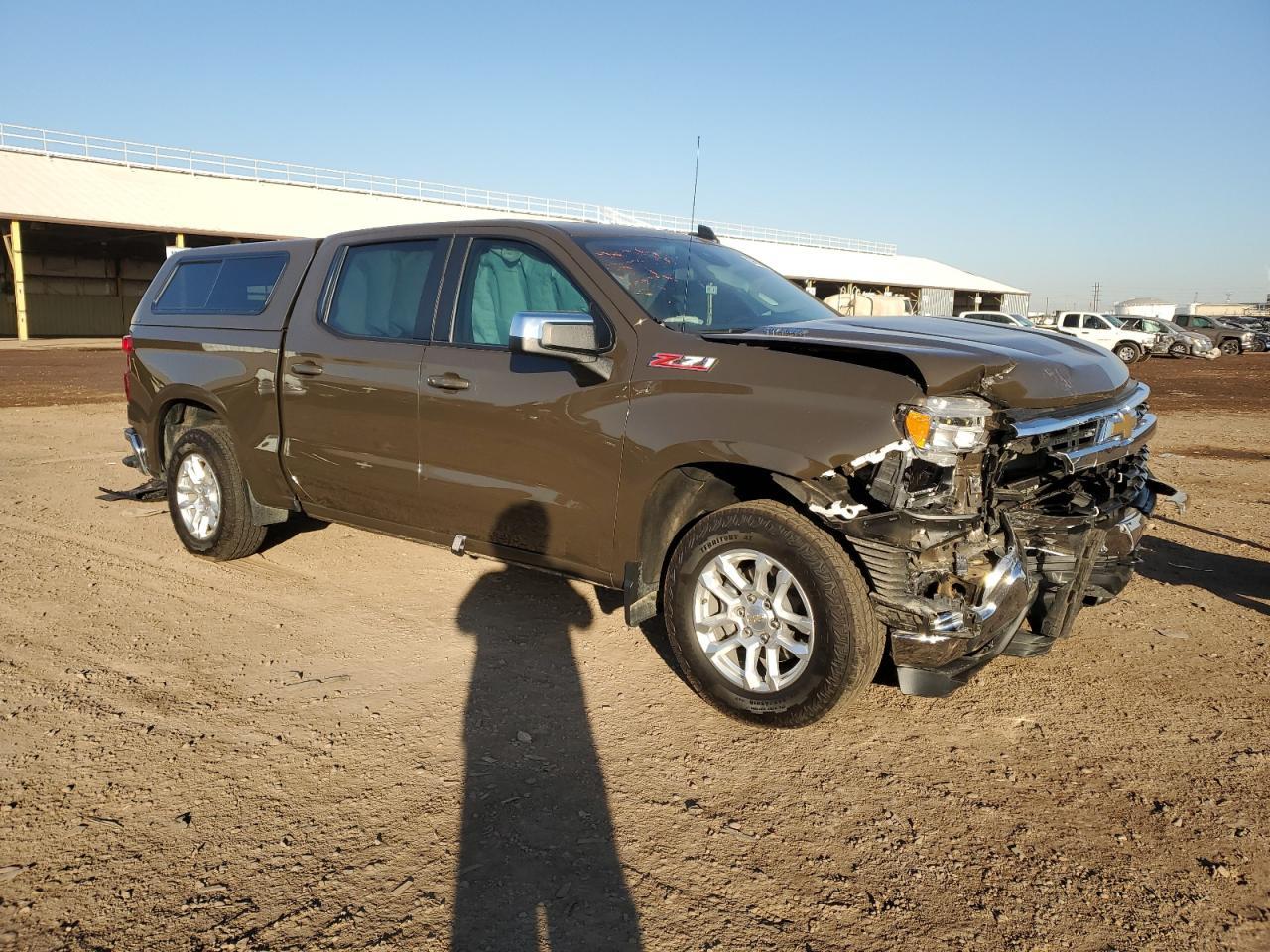 2023 CHEVROLET SILVERADO - Фото 4