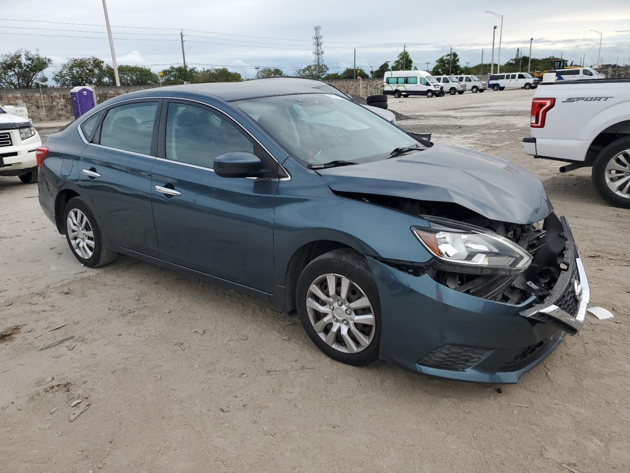 2016 NISSAN SENTRA S - Фото 4