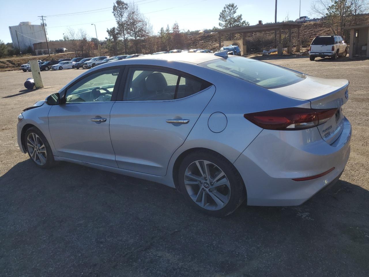 2017 HYUNDAI ELANTRA SE - Image 2