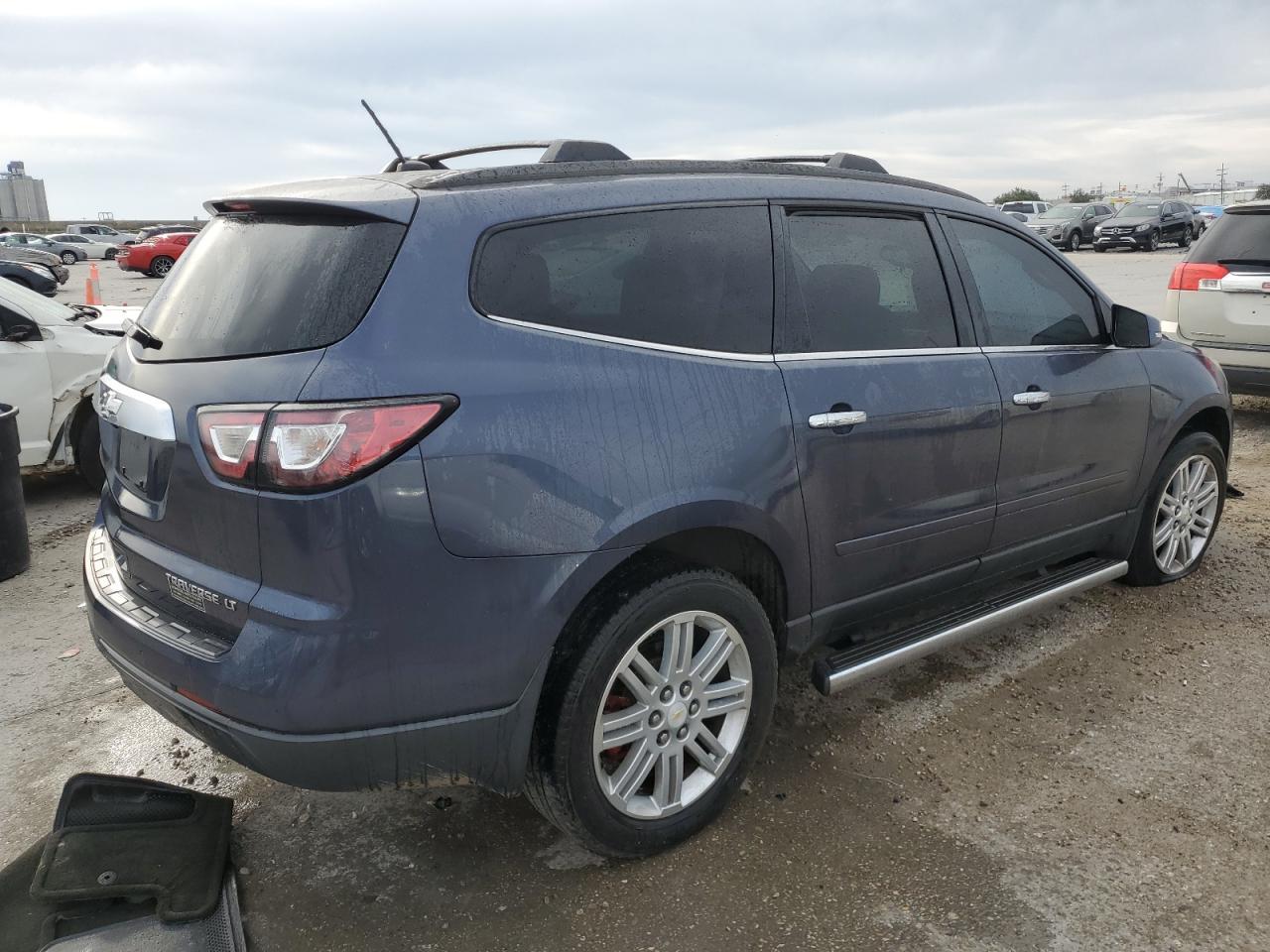 2014 CHEVROLET TRAVERSE L - Image 3