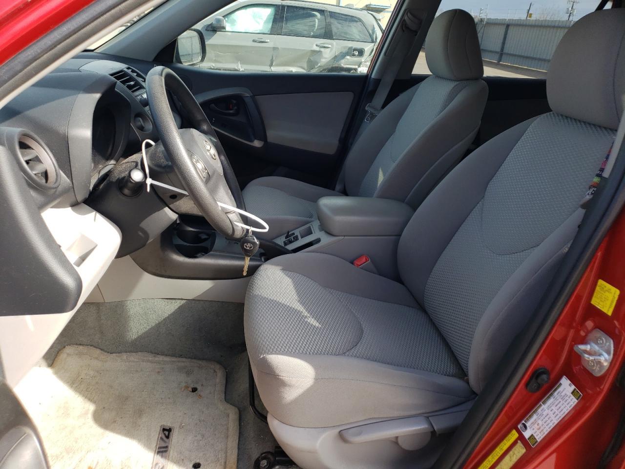 2011 TOYOTA RAV4 - Image 7