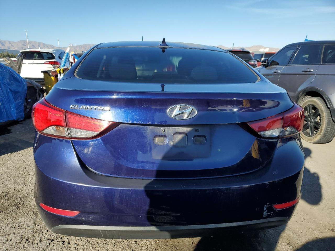 2014 HYUNDAI ELANTRA SE - Image 6