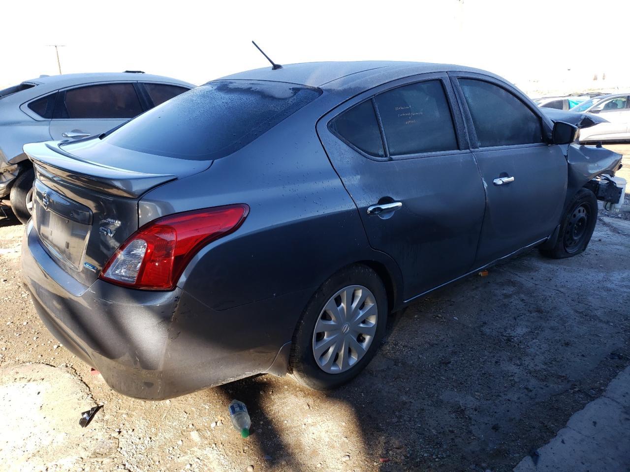 2016 NISSAN VERSA S - Фото 3