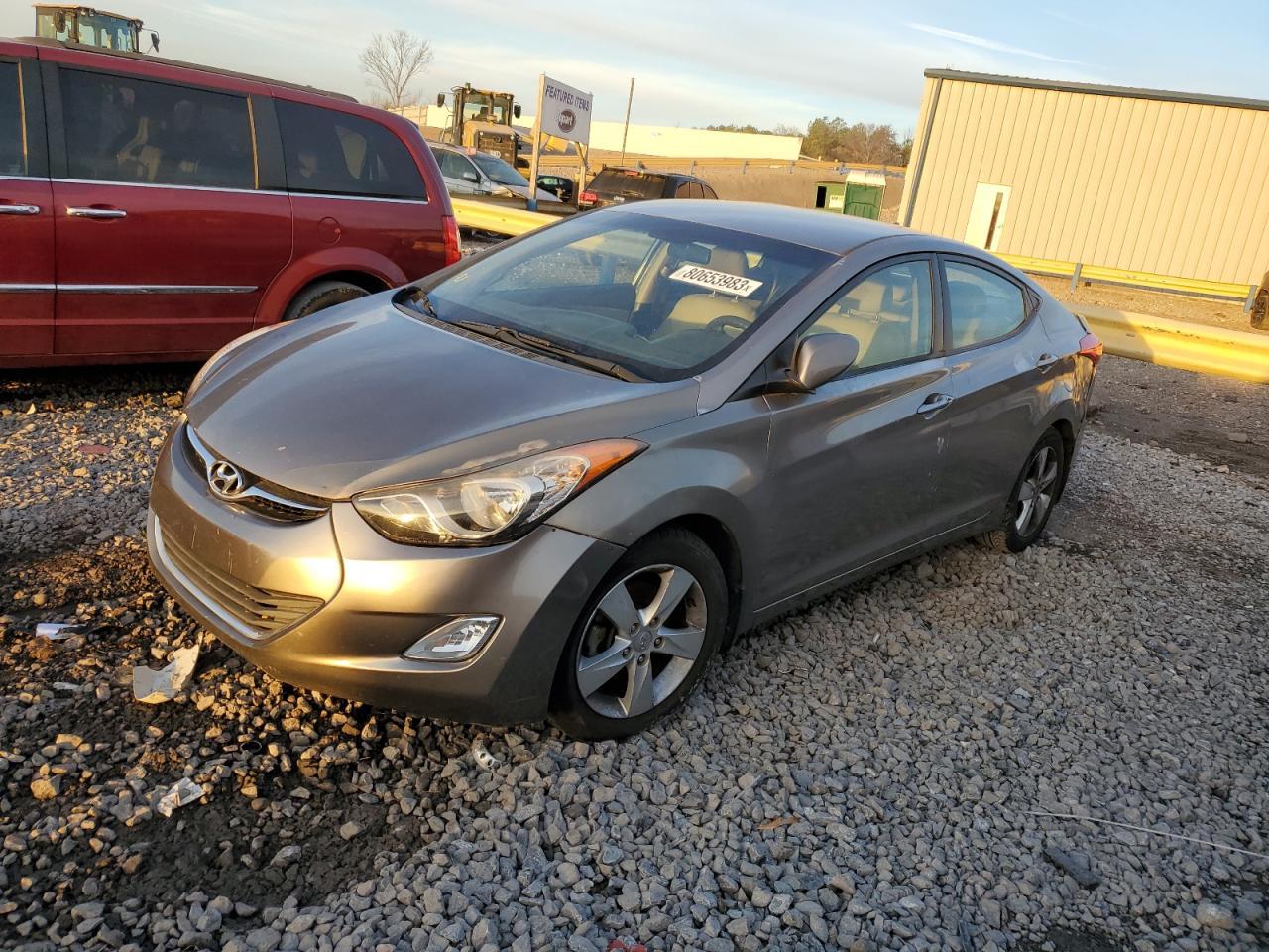 2013 HYUNDAI ELANTRA GL car image