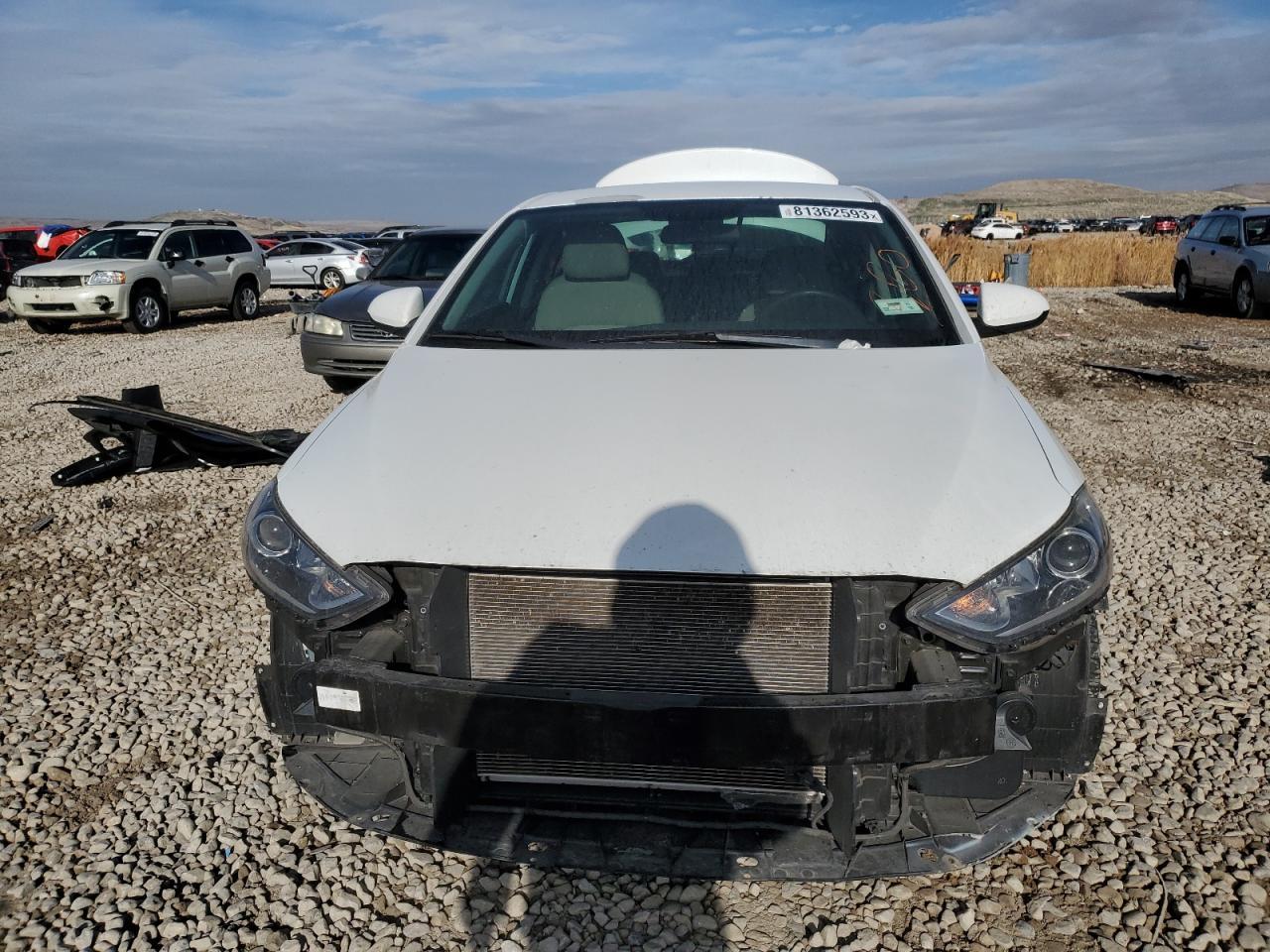 2017 HYUNDAI ELANTRA SE - Фото 5