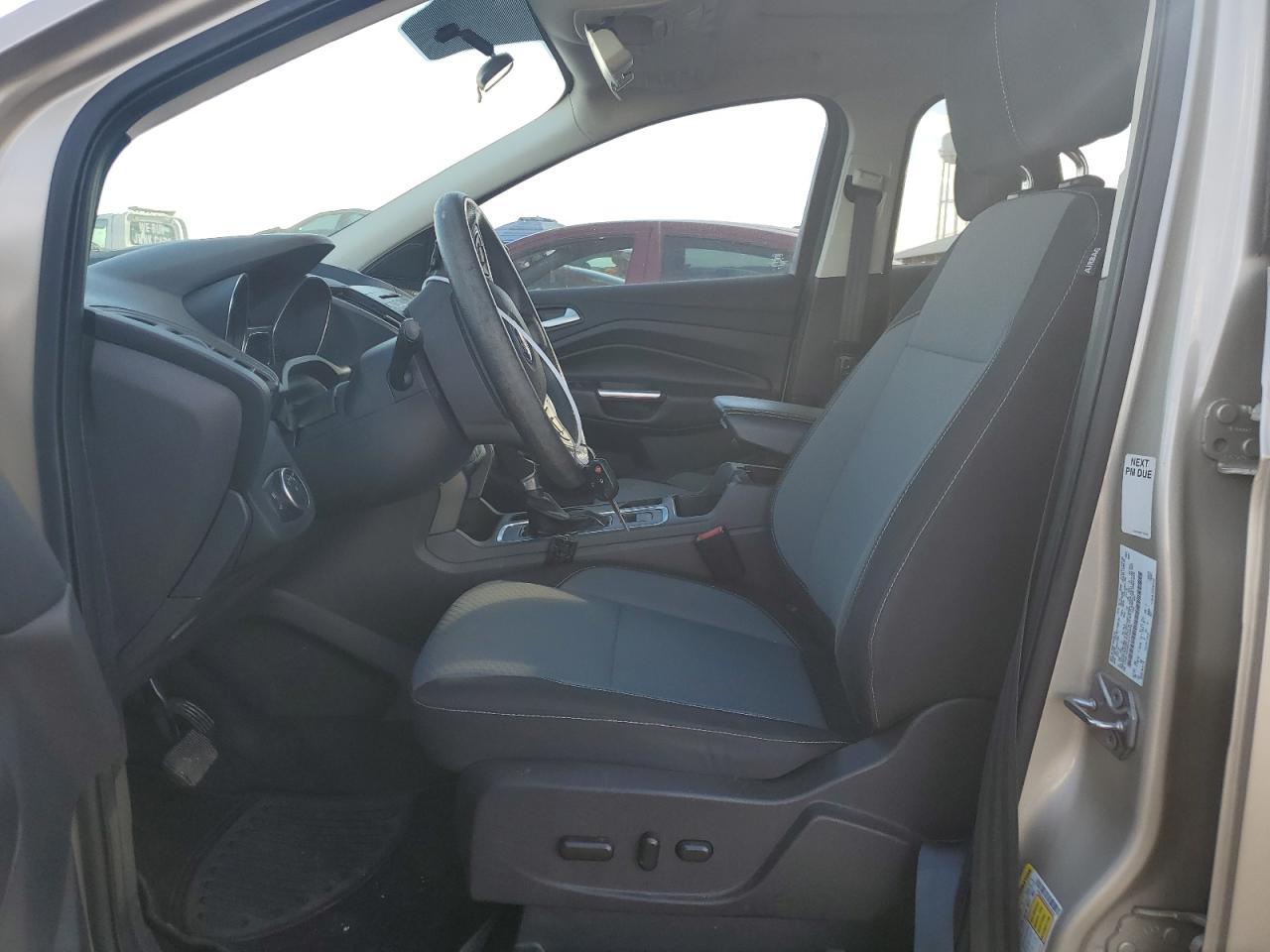 2017 FORD ESCAPE SE - Фото 7