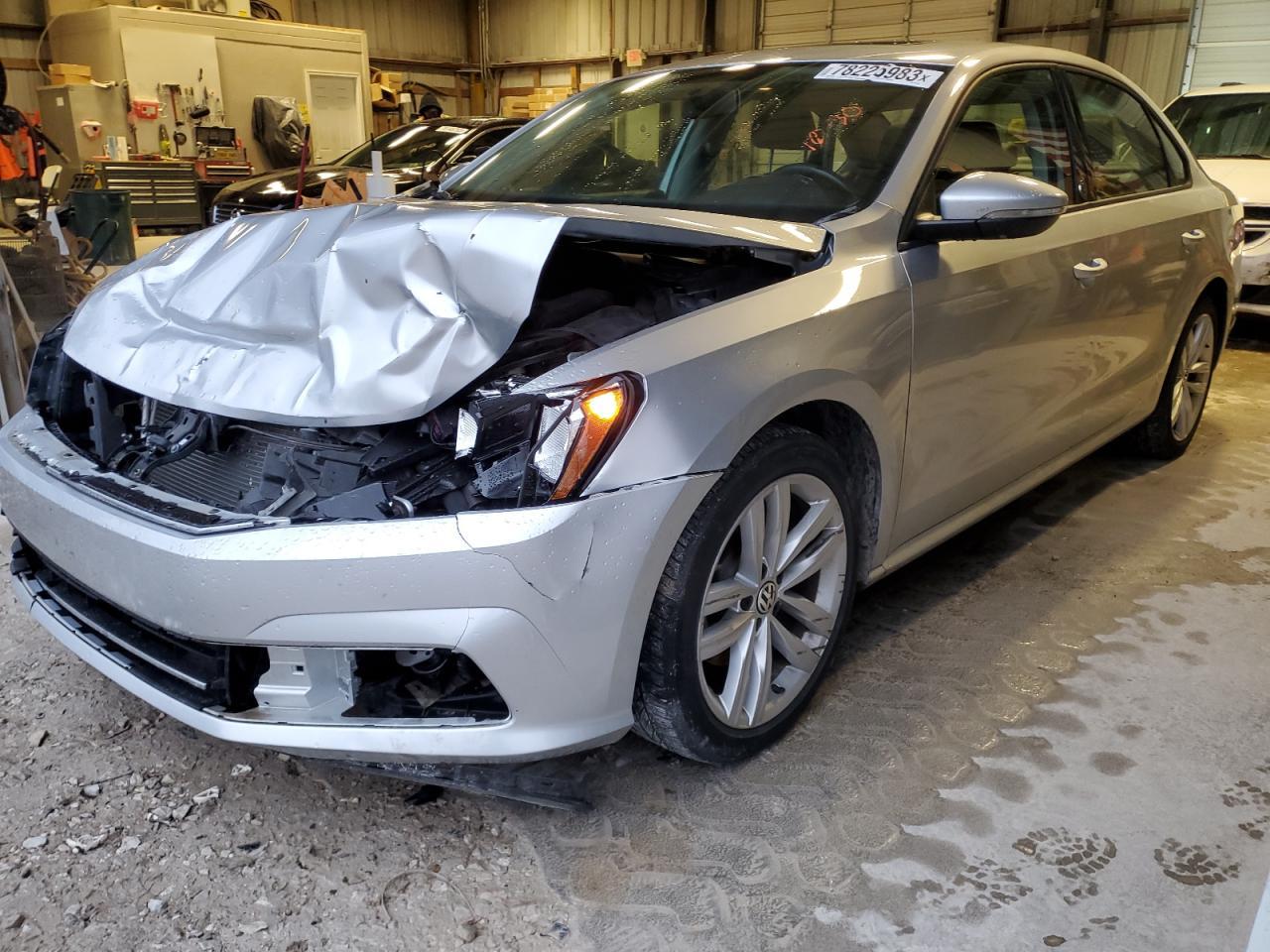 2019 VOLKSWAGEN PASSAT WOL