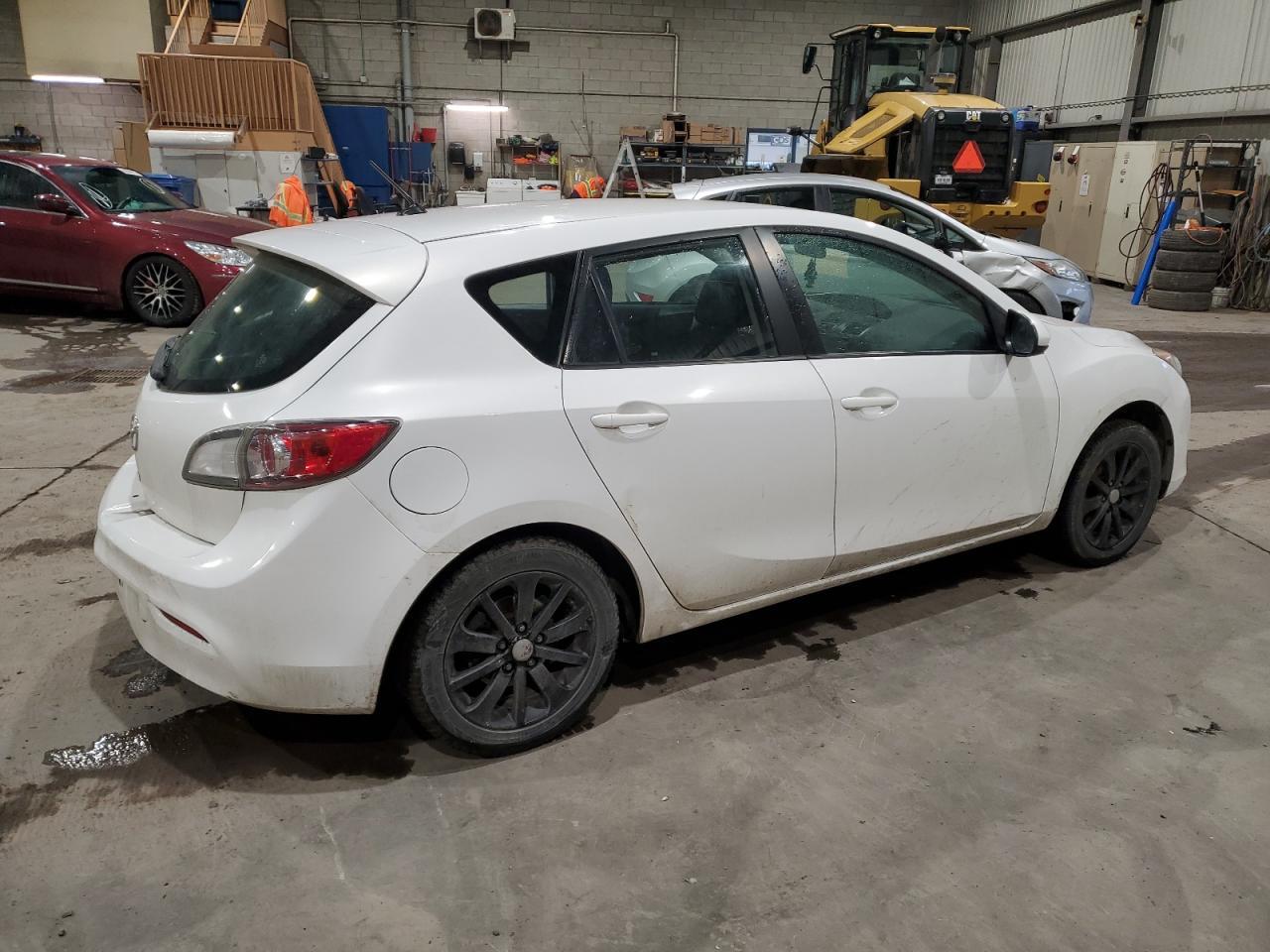 2013 MAZDA 3 I - Фото 3