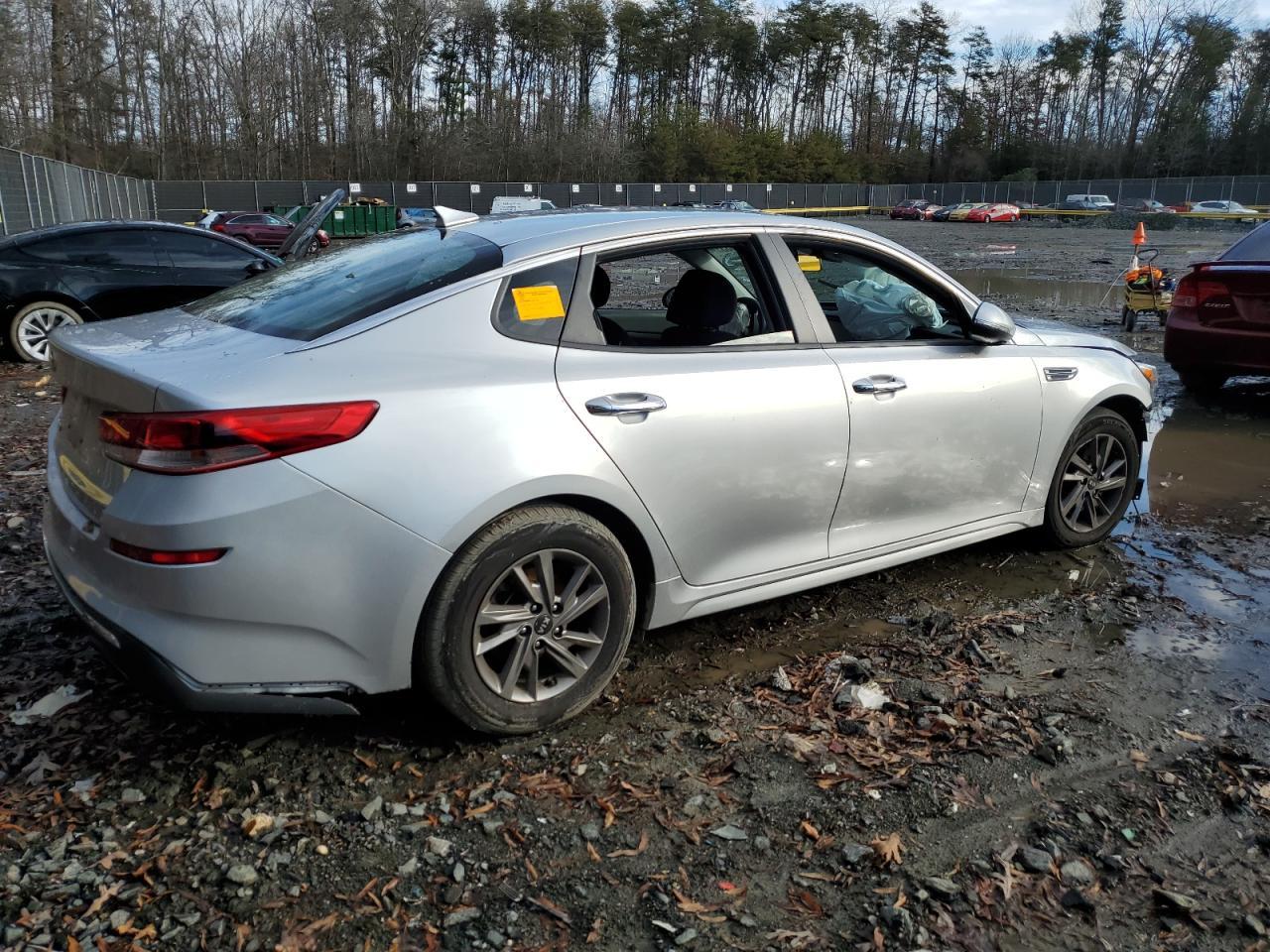 2019 KIA OPTIMA LX - Фото 3