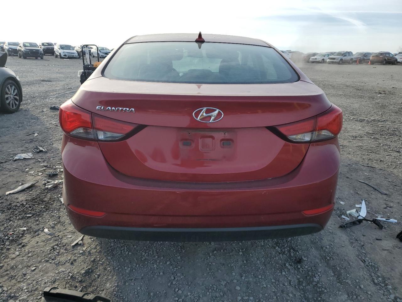 2014 HYUNDAI ELANTRA SE - Image 6