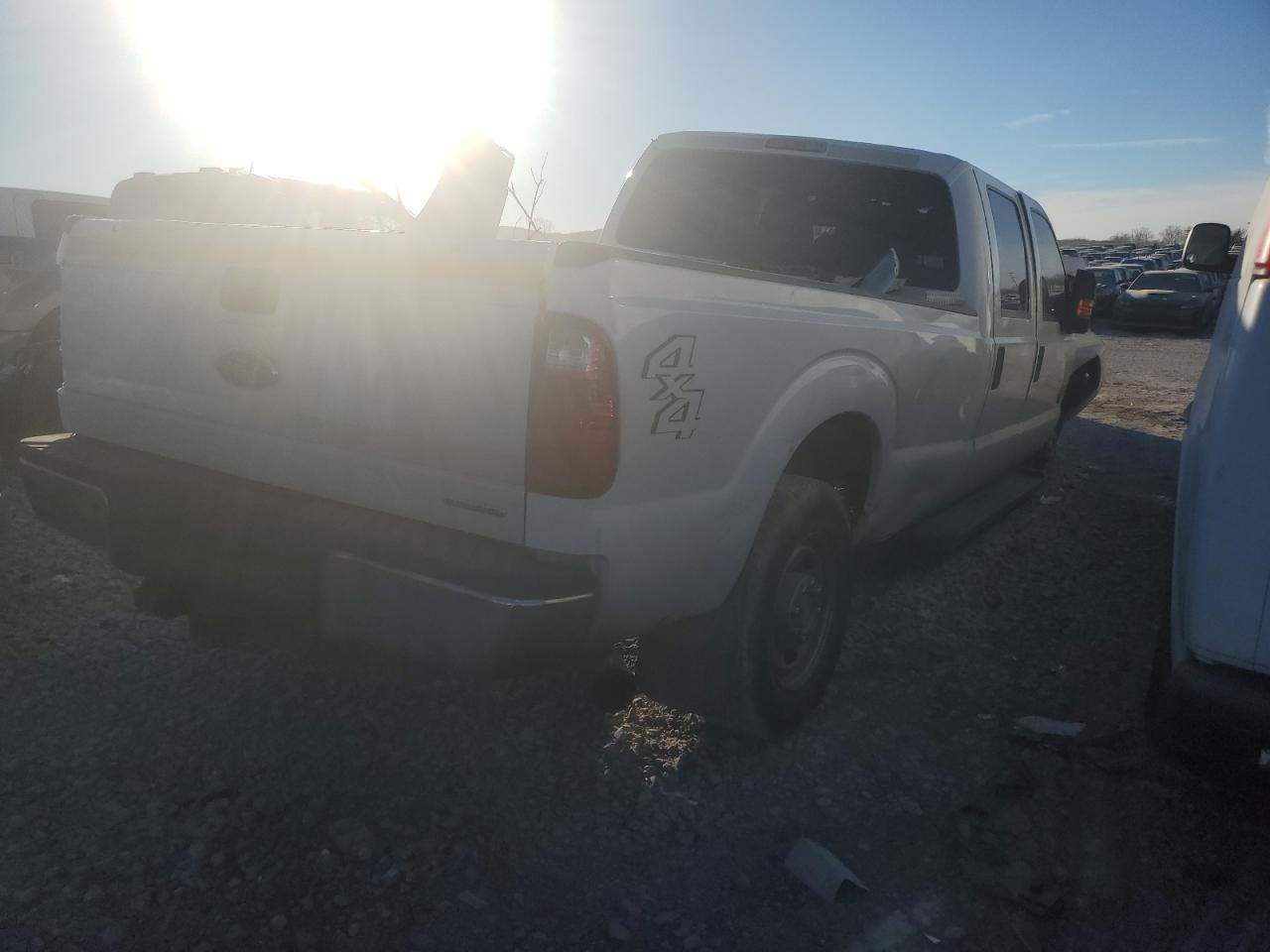 2012 FORD F250 SUPER - Фото 3