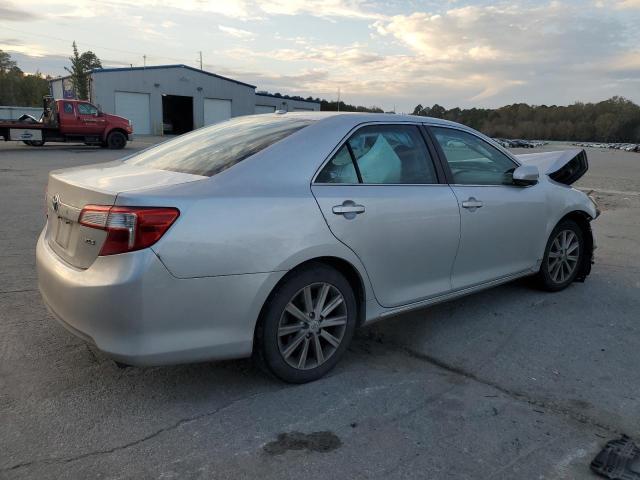 2014 Toyota Camry L - Фото 3