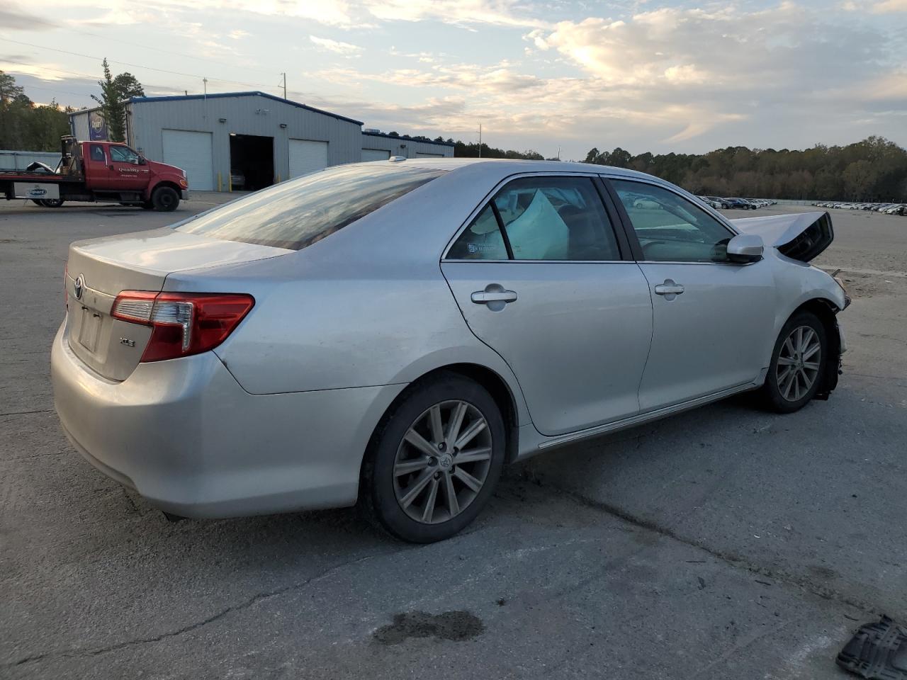 2014 TOYOTA CAMRY L - Image 3