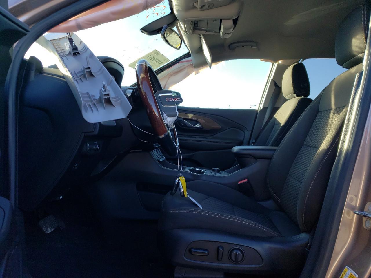 2018 GMC TERRAIN SL - Image 7