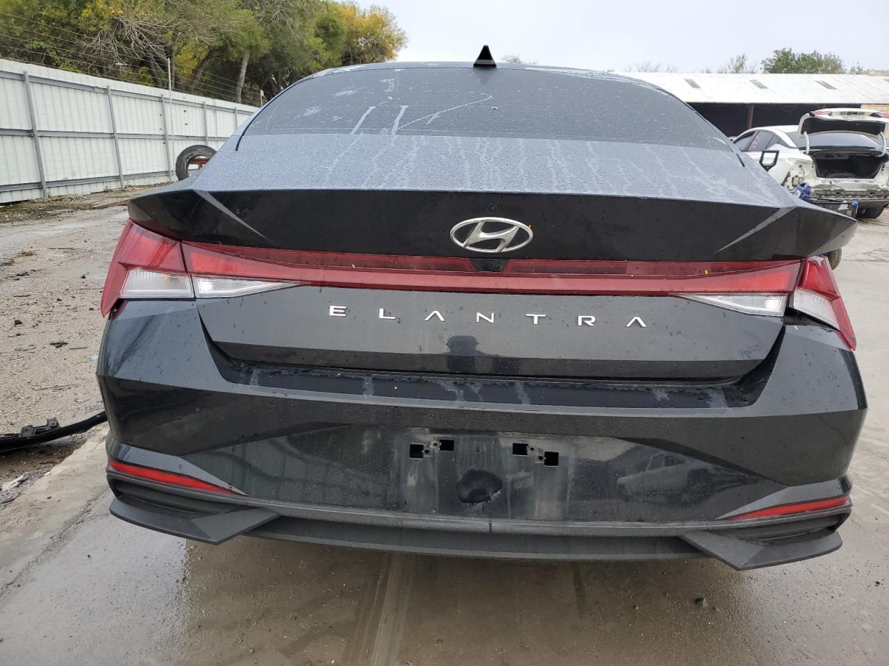 2023 HYUNDAI ELANTRA SE - Image 6