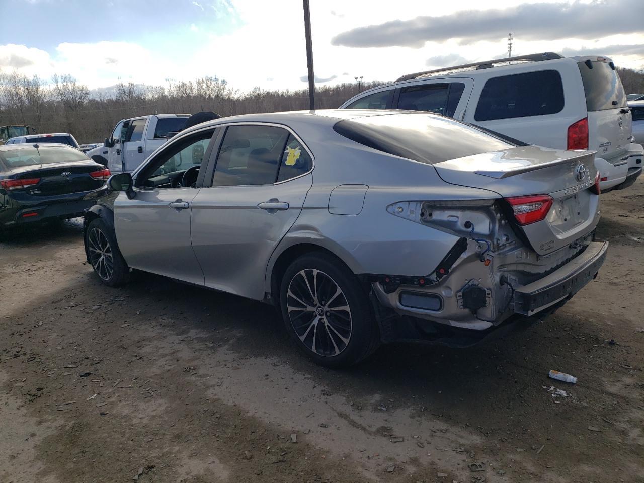 2018 TOYOTA CAMRY L - Image 2