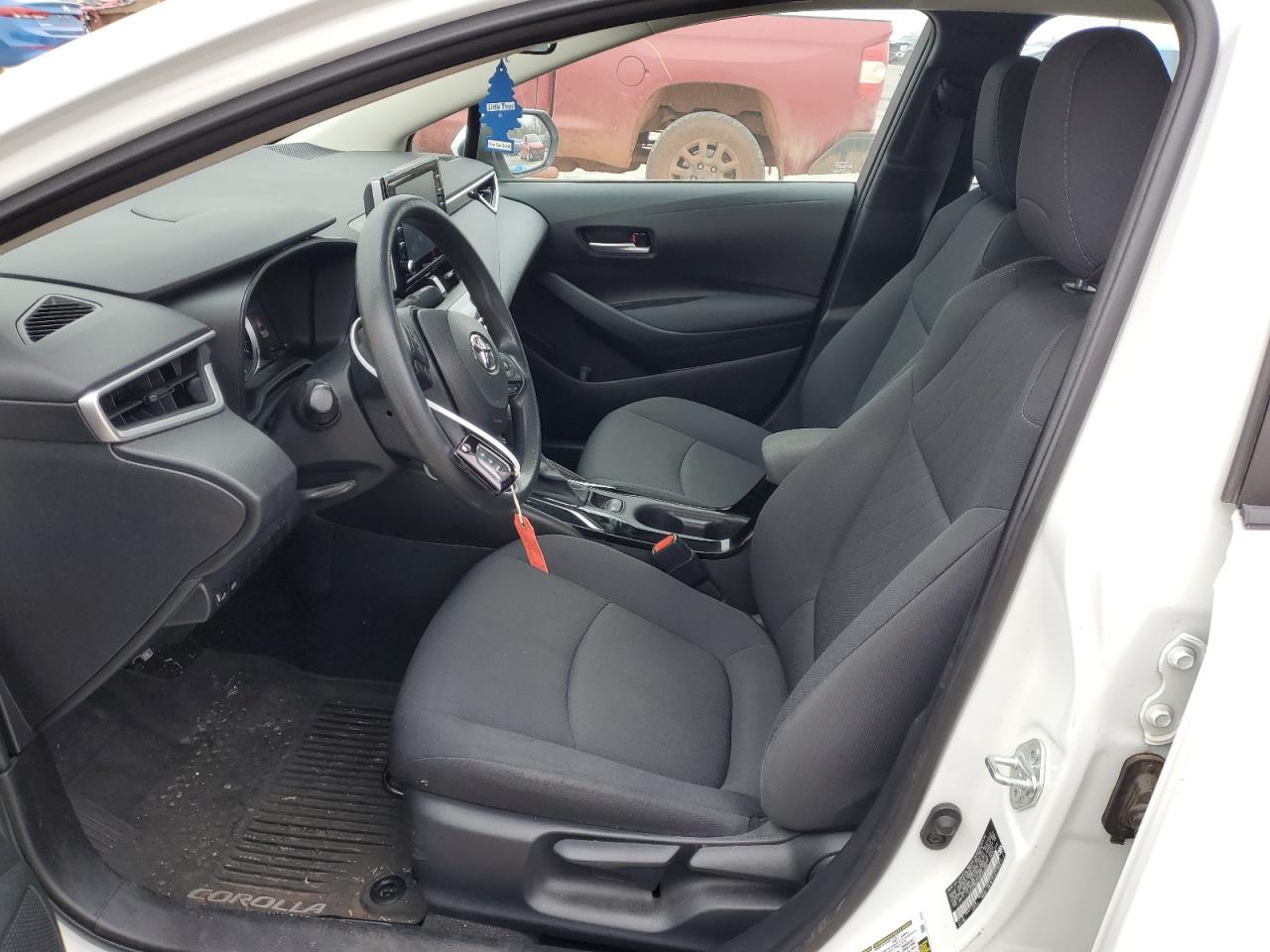 2021 TOYOTA COROLLA LE - Фото 7