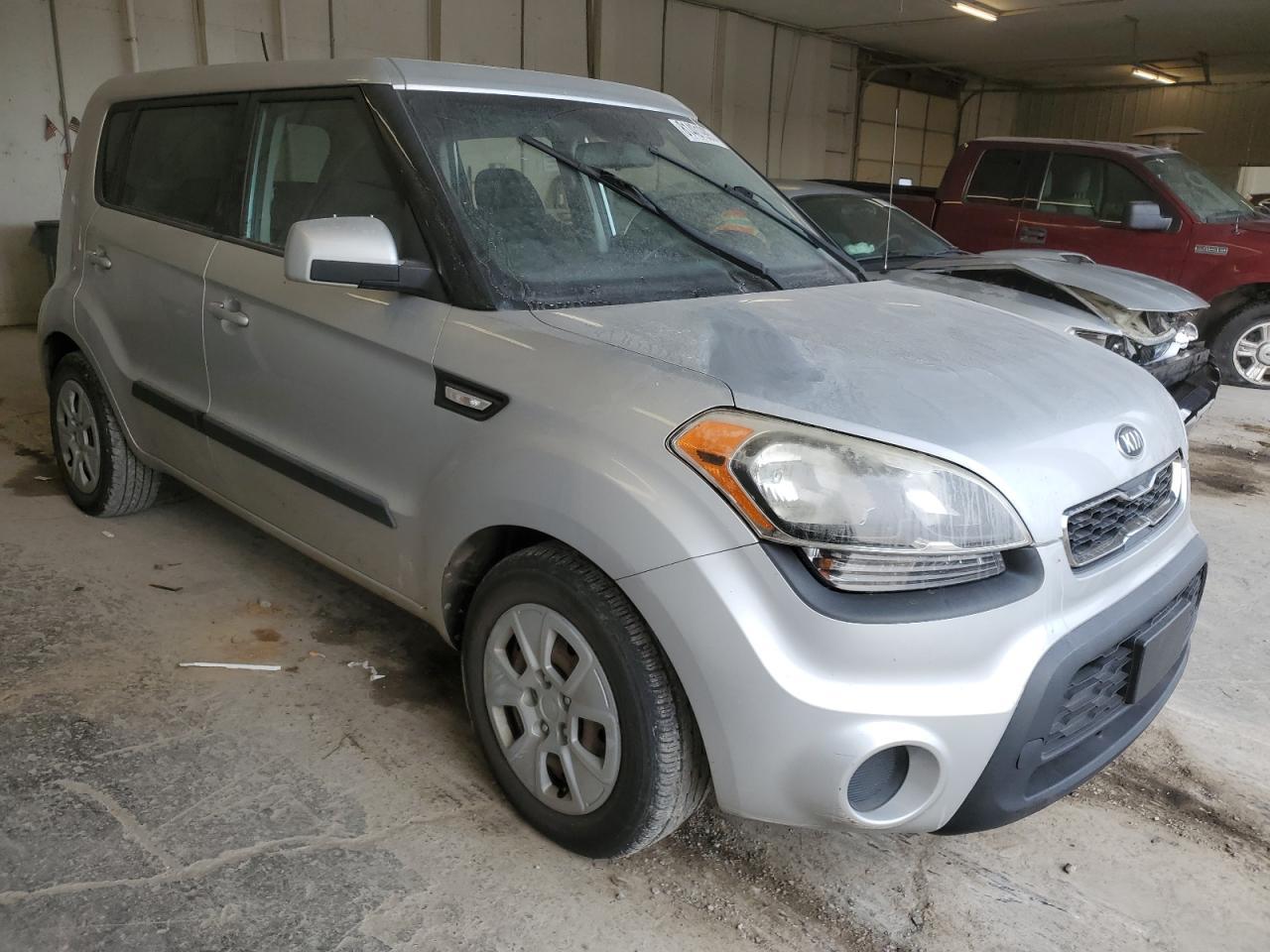 2013 KIA SOUL - Image 4