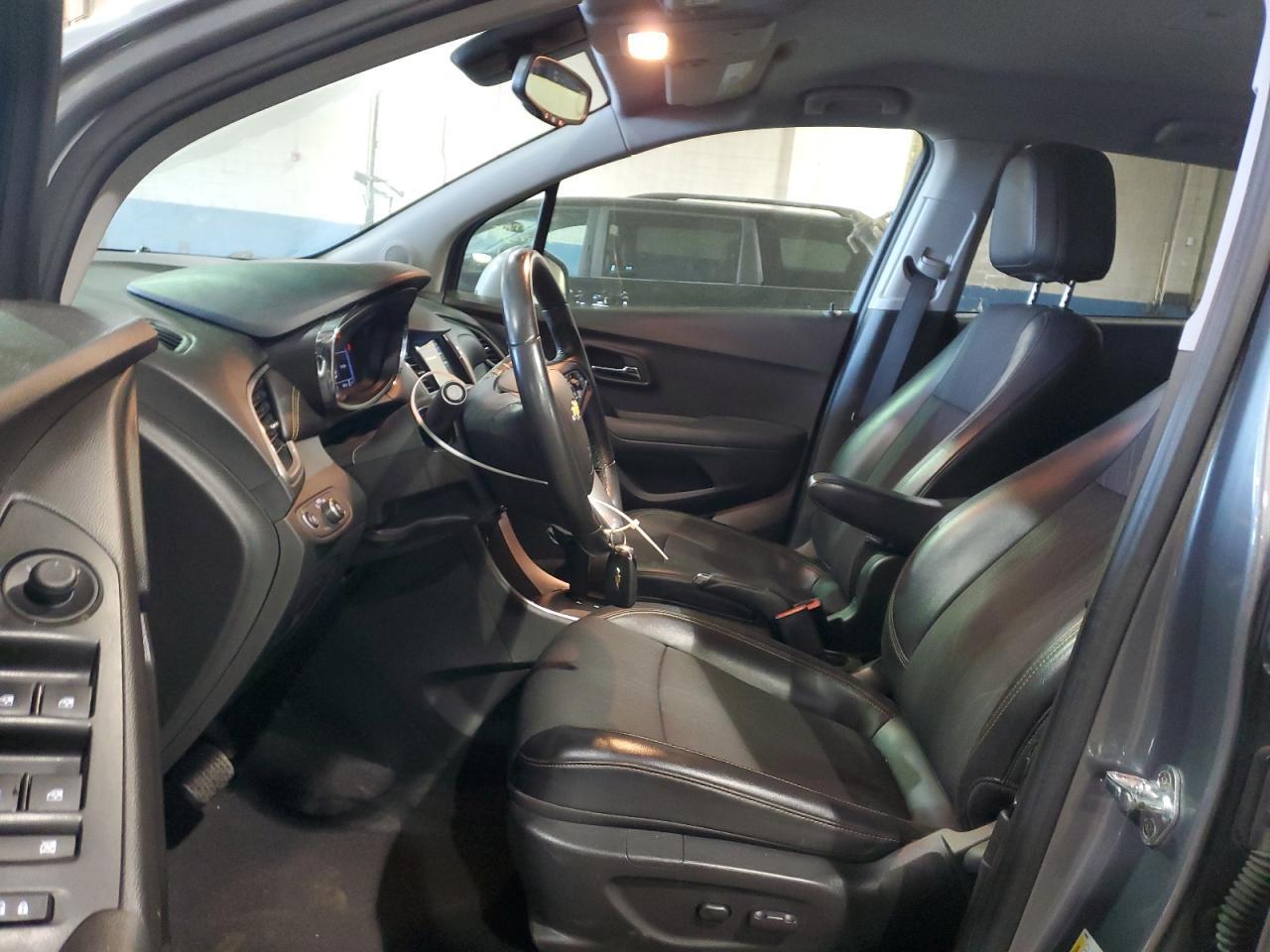2019 CHEVROLET TRAX 1LT - Фото 7