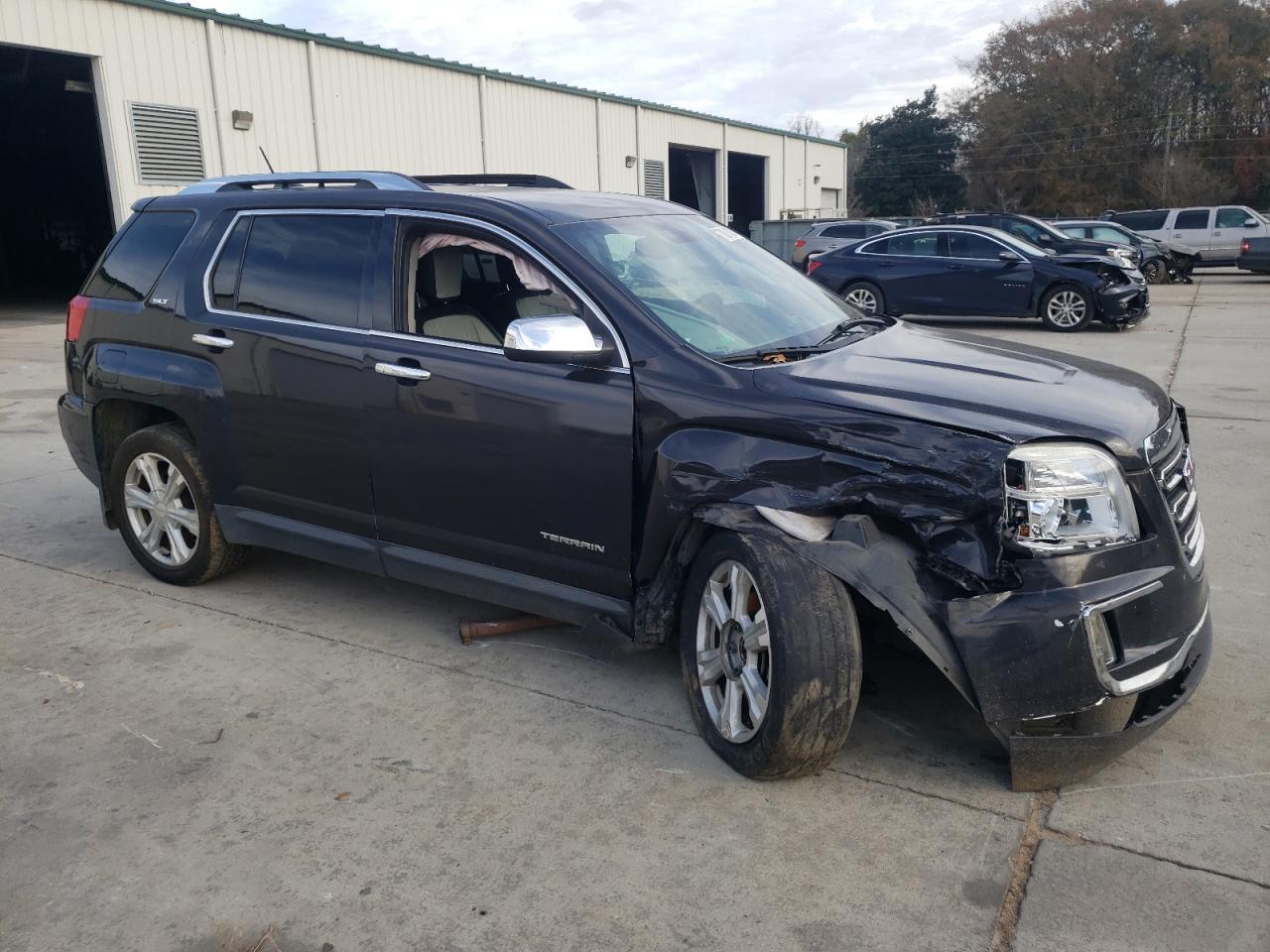 2016 GMC TERRAIN SL - Image 4