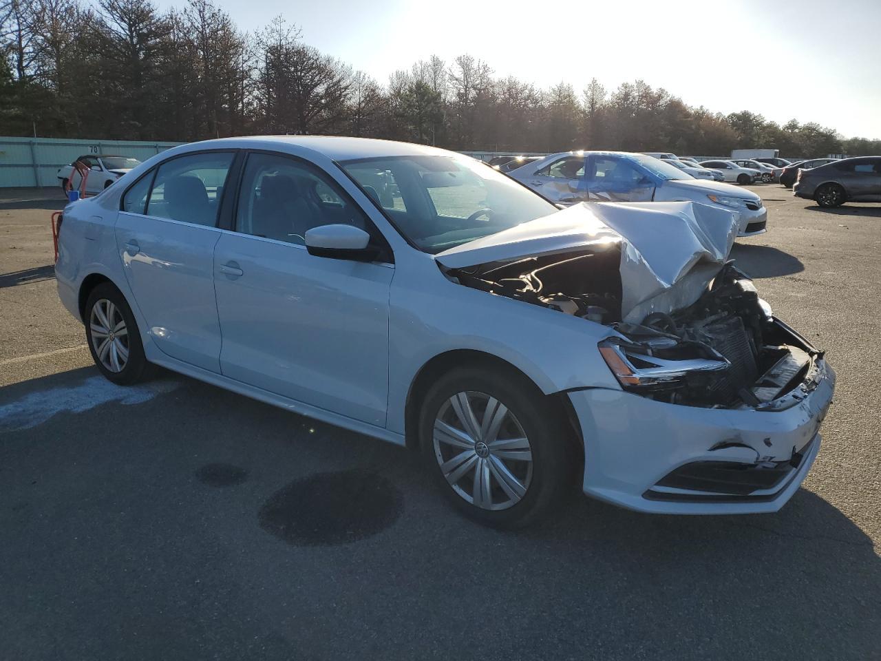 2017 VOLKSWAGEN JETTA S - Image 4