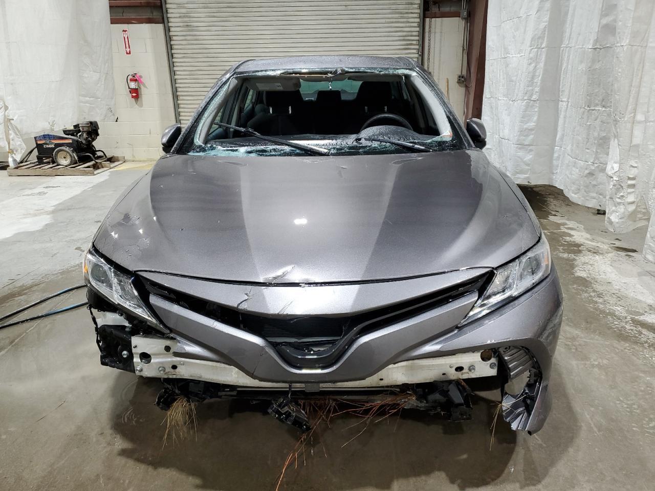 2020 TOYOTA CAMRY LE - Image 5