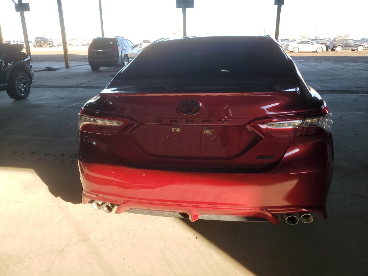 2018 TOYOTA CAMRY XSE - Фото 6
