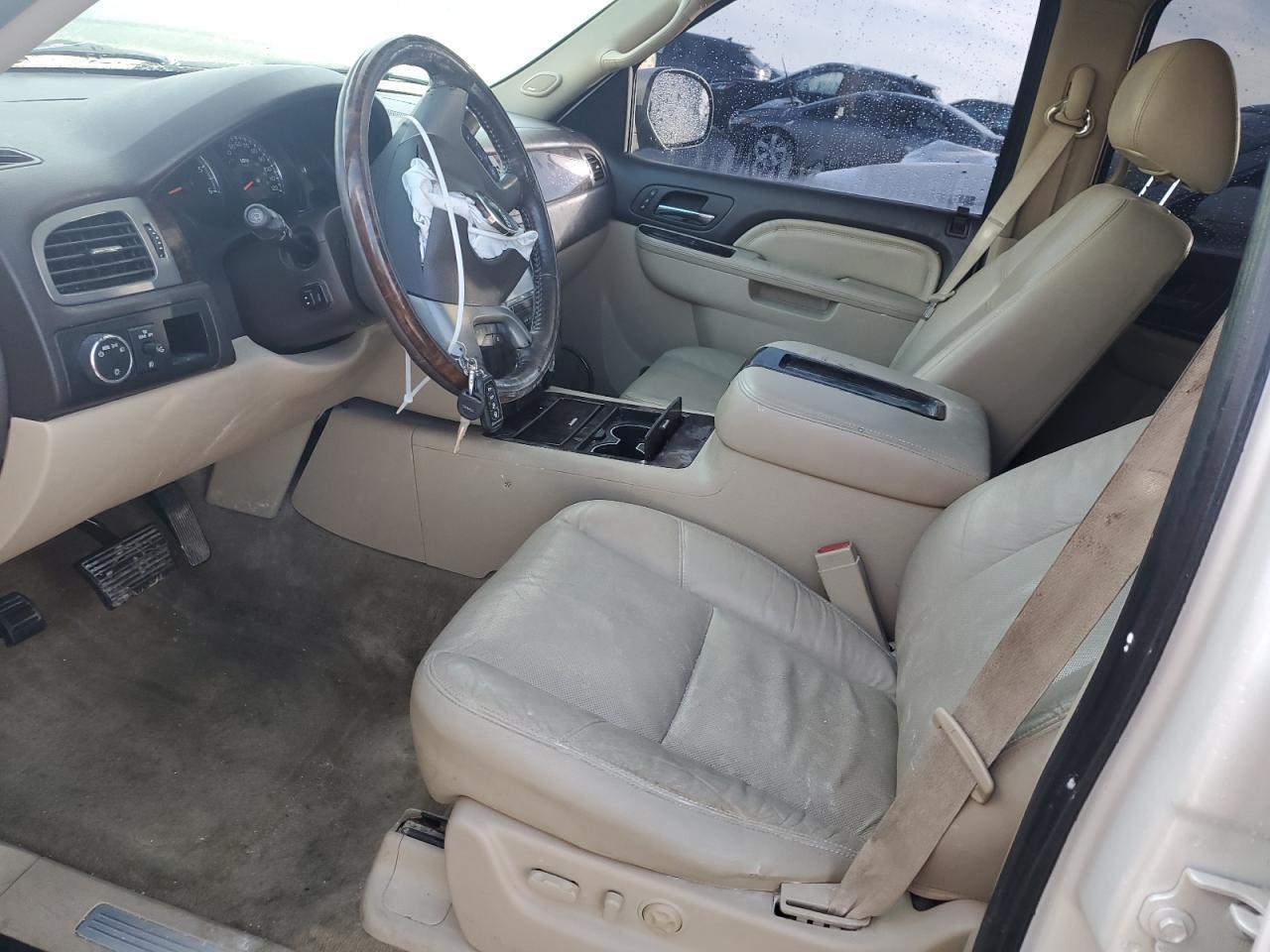 2012 GMC YUKON DENA - Image 7