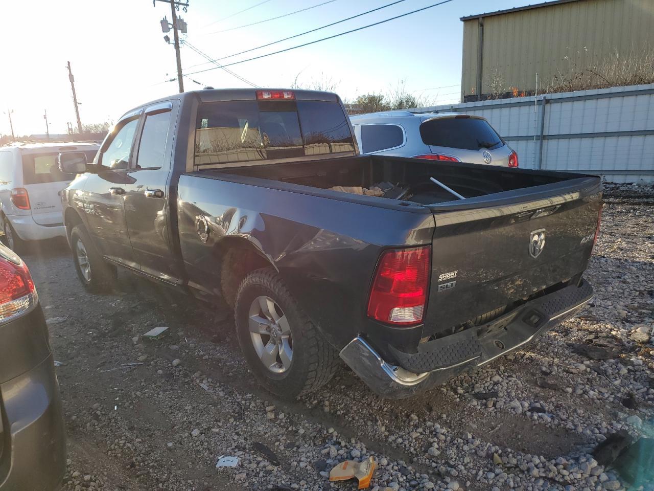 2014 RAM 1500 SLT - Image 2