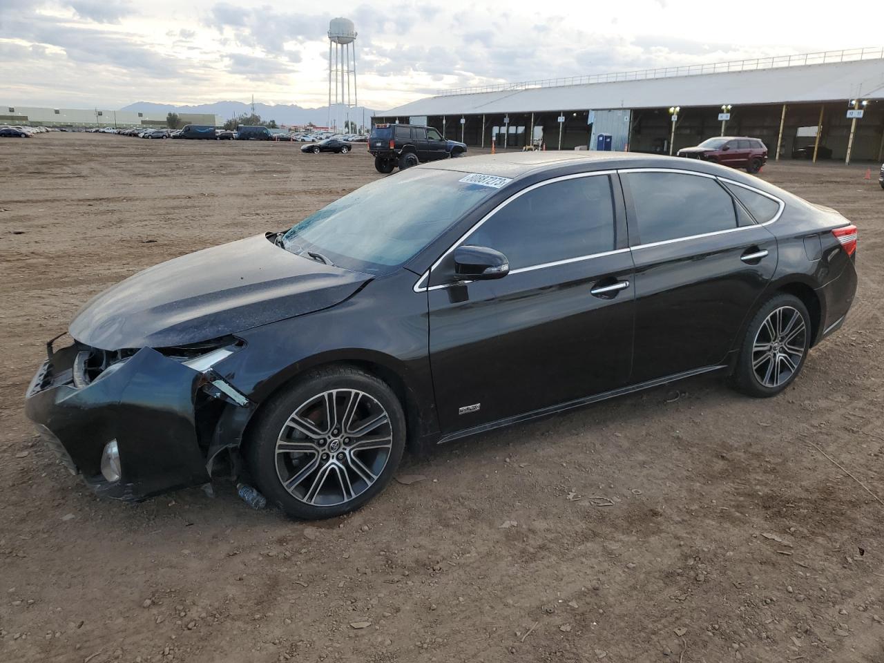 2015 TOYOTA AVALON XLE