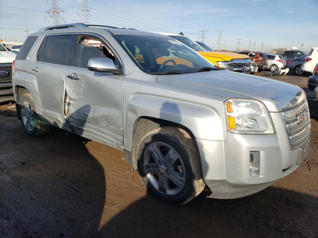 2012 GMC TERRAIN SL - Image 4